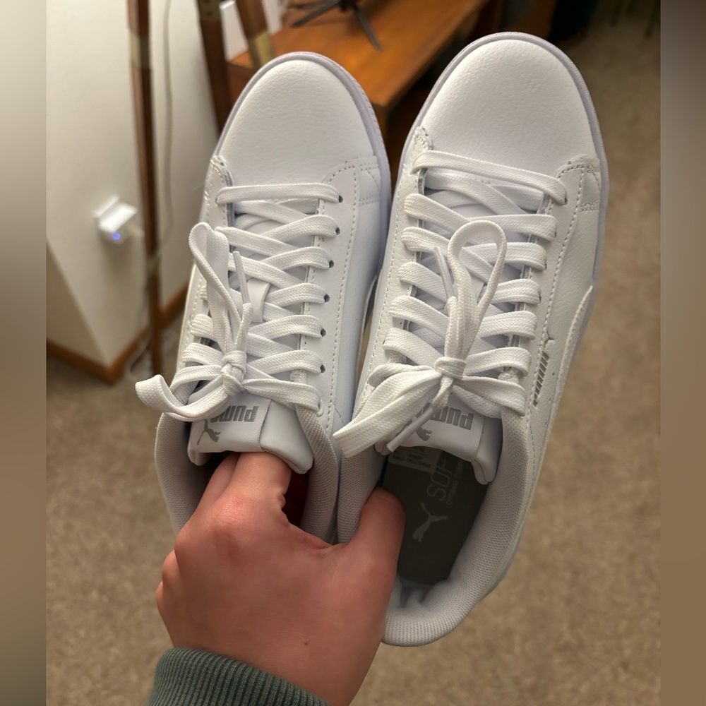 Women’s Puma Sneakers